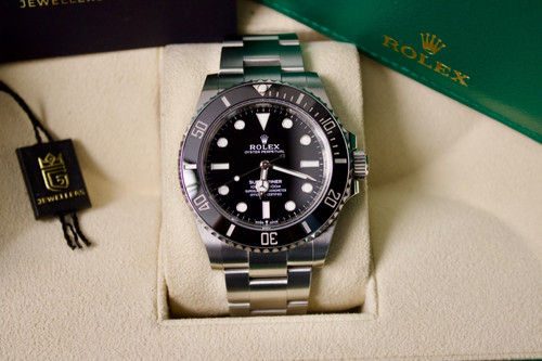 Rolex submariner date - rolex,
