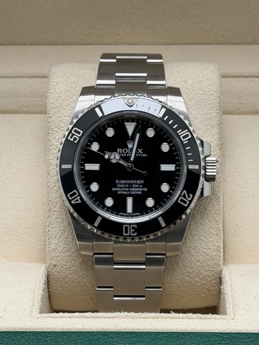 Rolex submariner date - no,